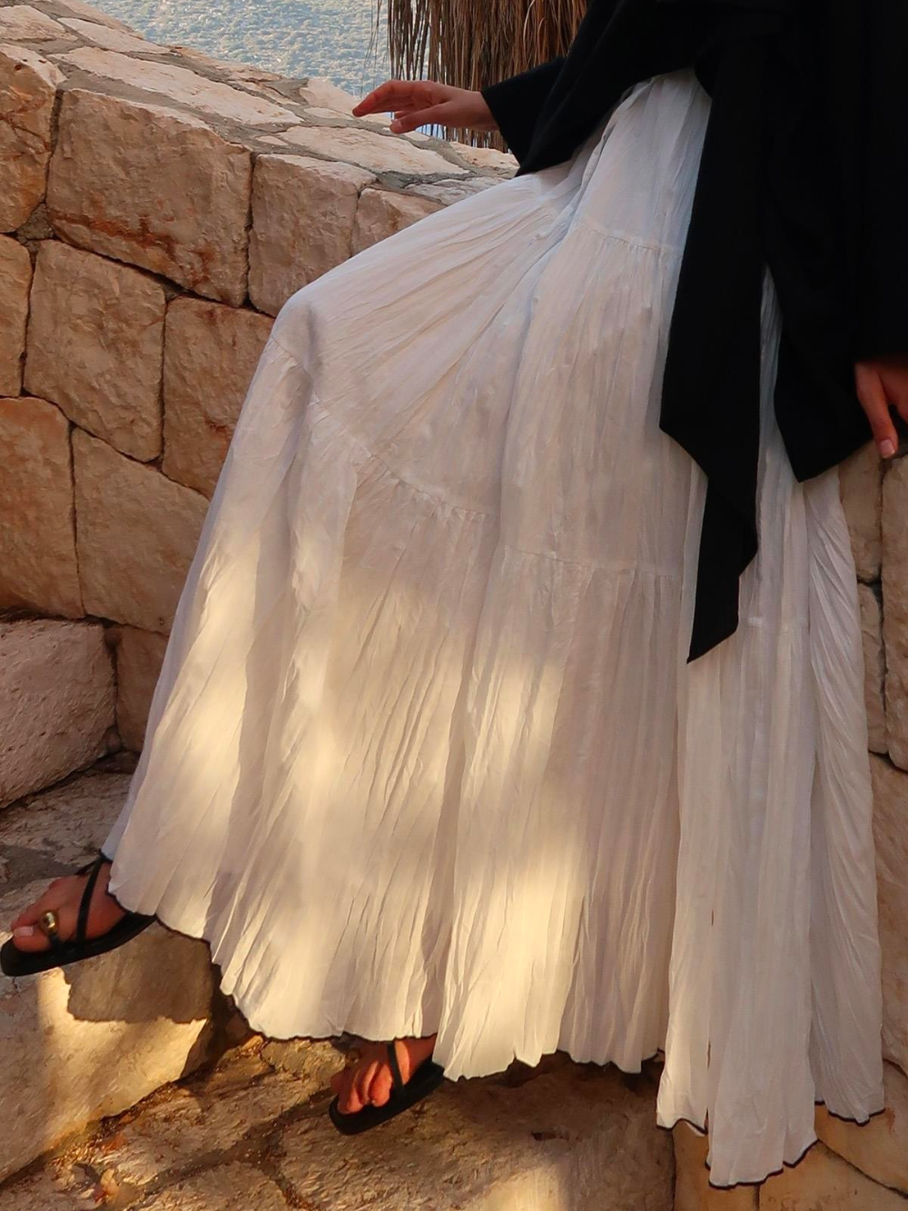 Rawan Layered Pleated Skirt White