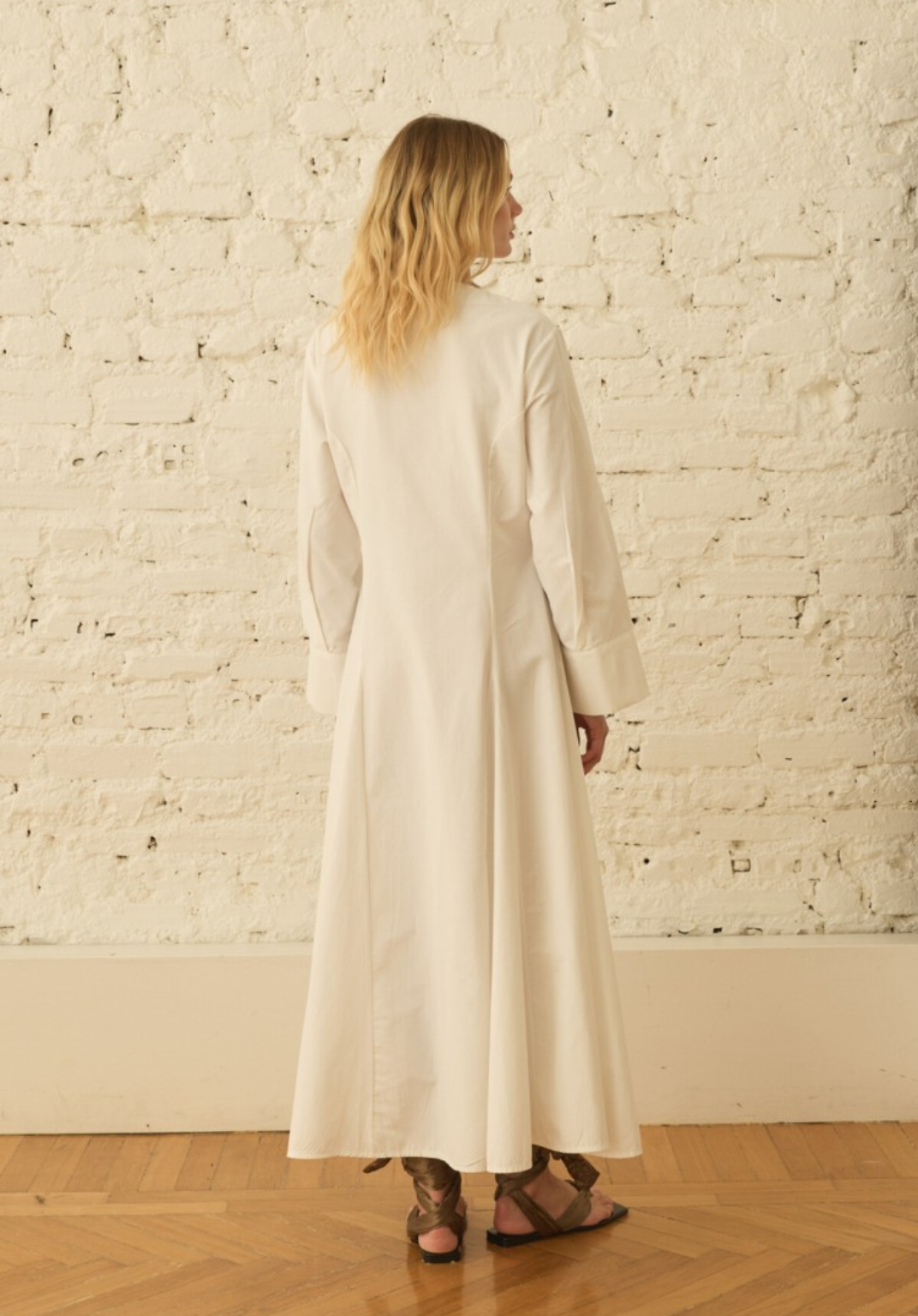 Ecru Dress with Detachable Scarf Accessory