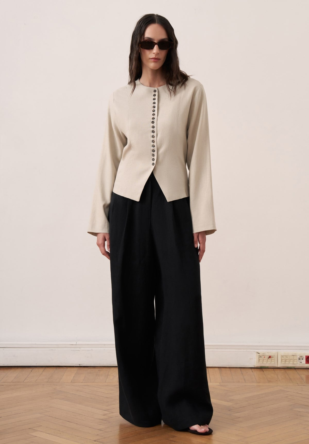 Como Buttoned Linen Blazer - Stone