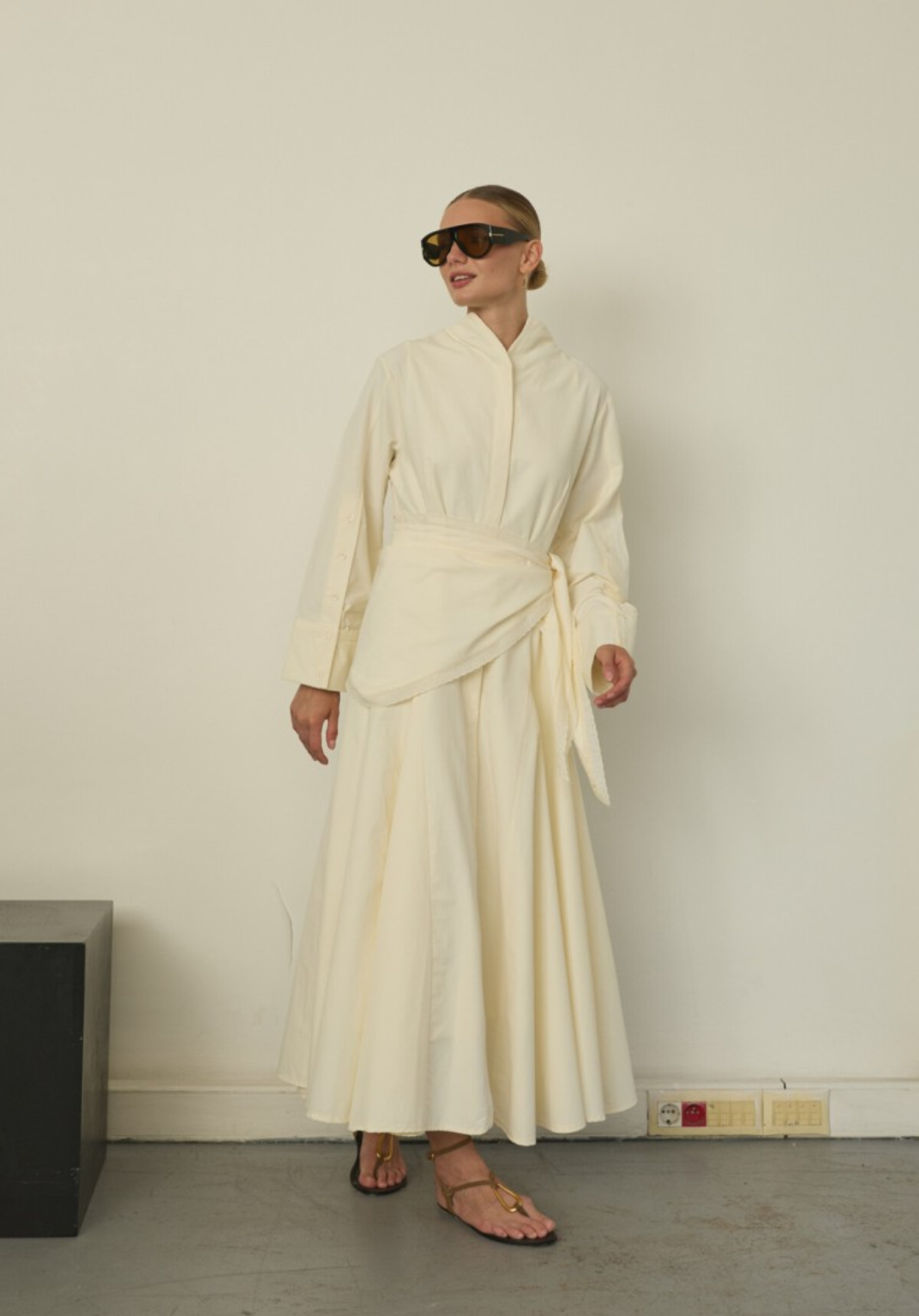 Vanilla Dress with Detachable Scarf Accessory