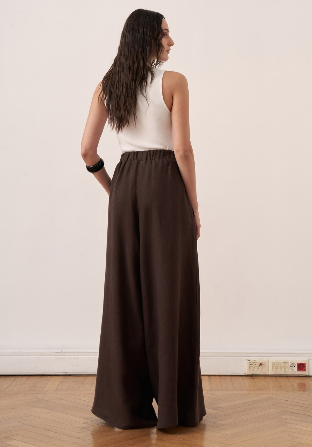 Rula Elastic Waist Linen Trousers - Brown