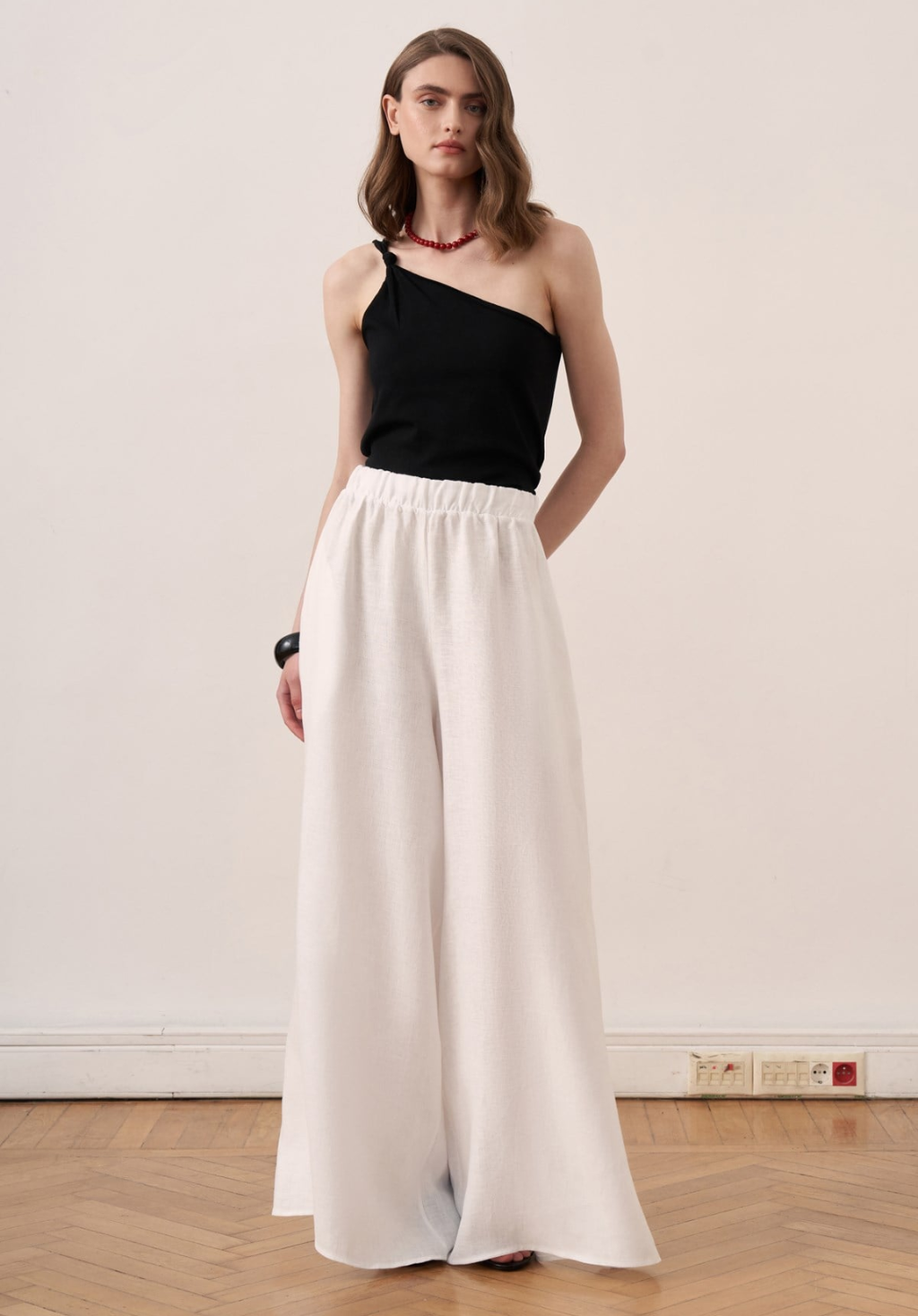 Rula Elastic Waist Linen Trousers - White