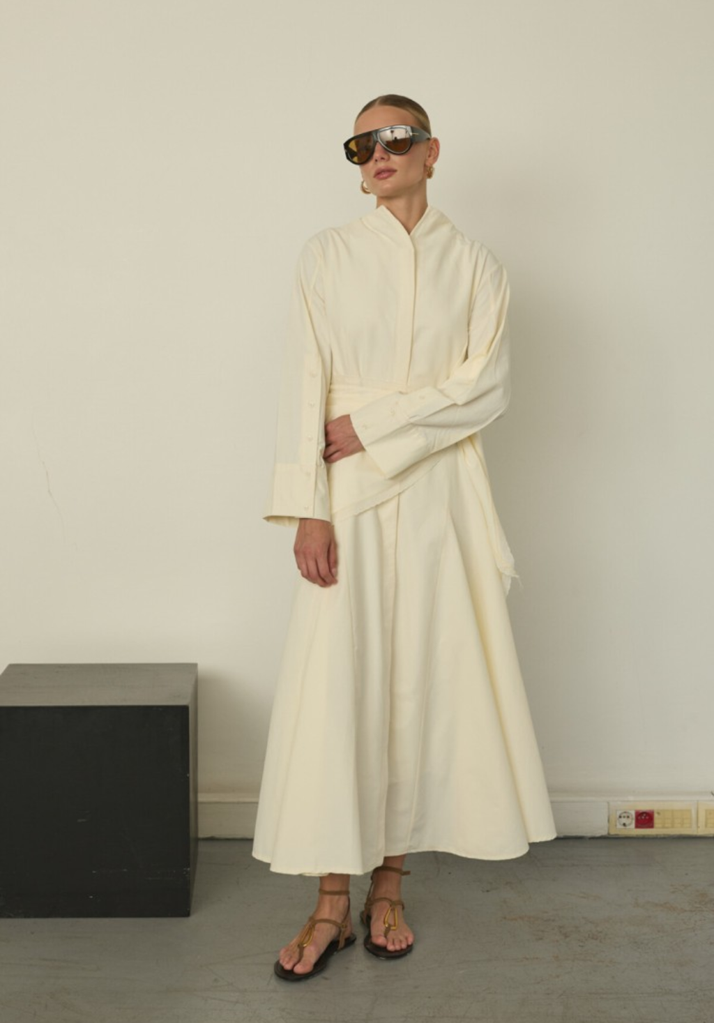 Vanilla Dress with Detachable Scarf Accessory