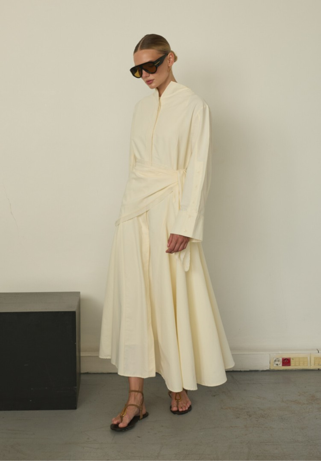 Vanilla Dress with Detachable Scarf Accessory