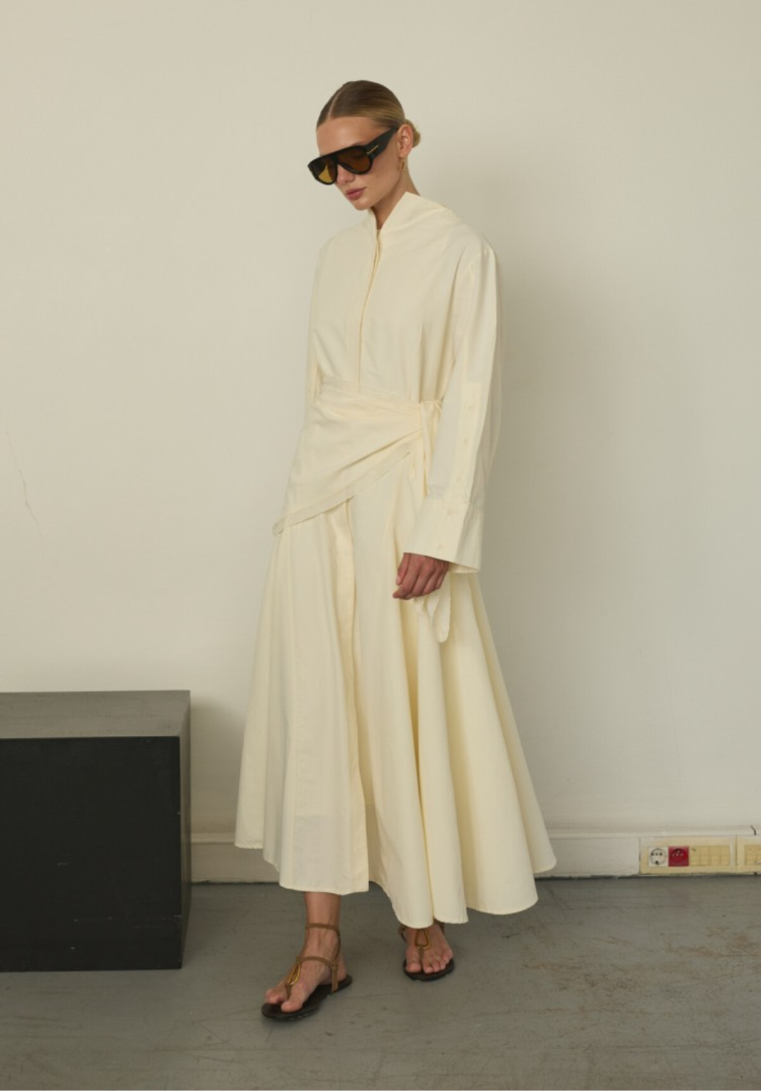 Vanilla Dress with Detachable Scarf Accessory