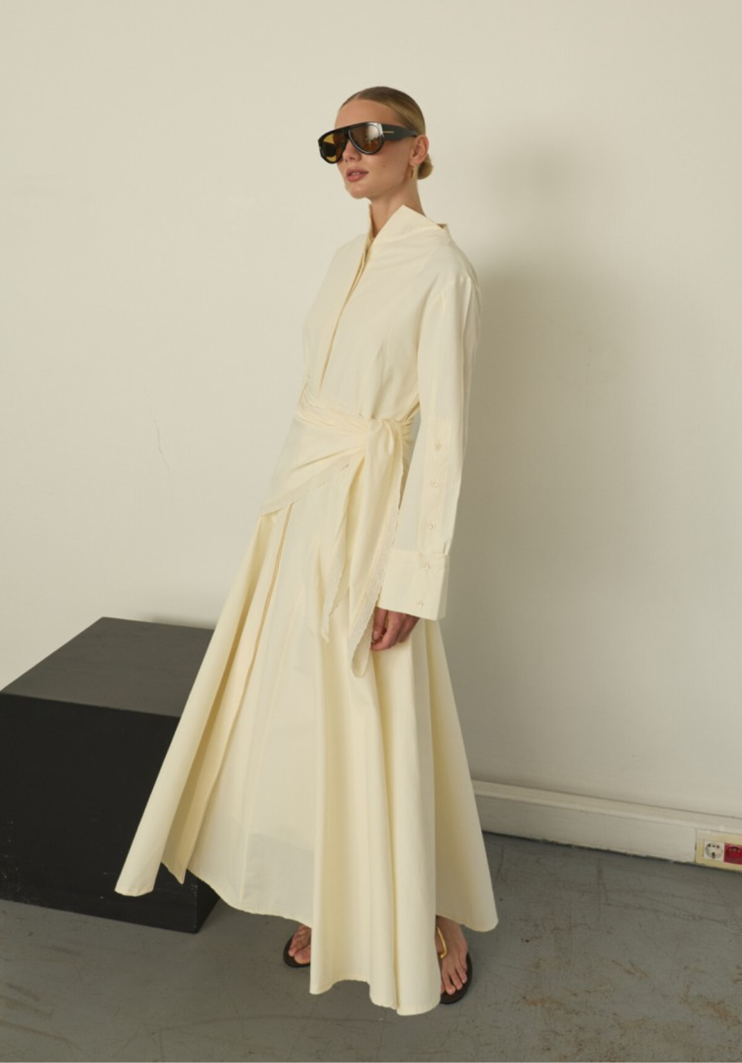 Vanilla Dress with Detachable Scarf Accessory