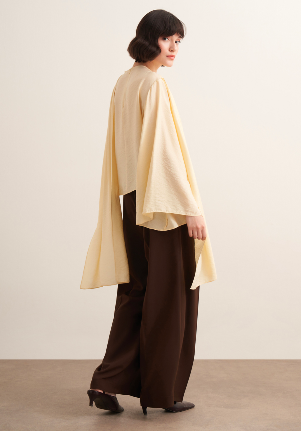 Novi Shawl Detail Blouse Butter