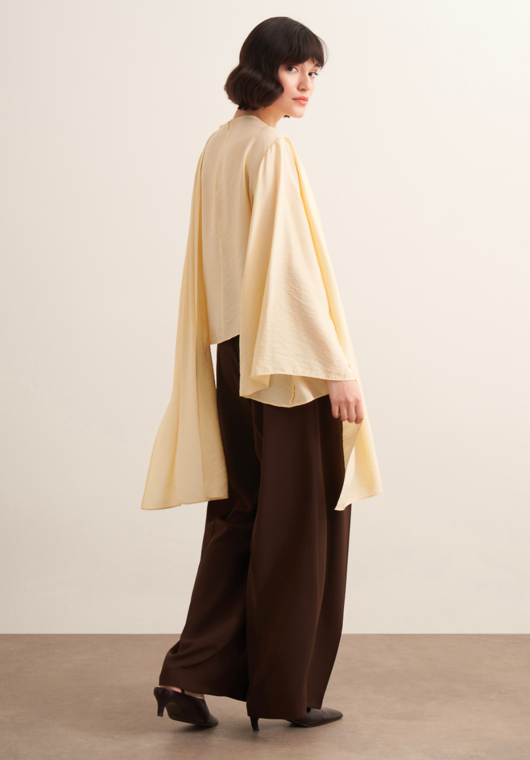 Novi Shawl Detail Blouse Butter