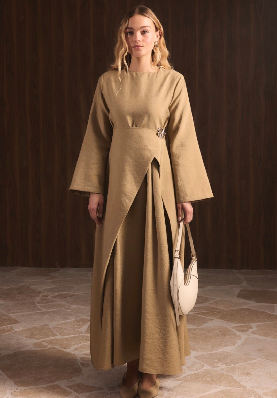 Zoya Brooch Maxi Dress Olive