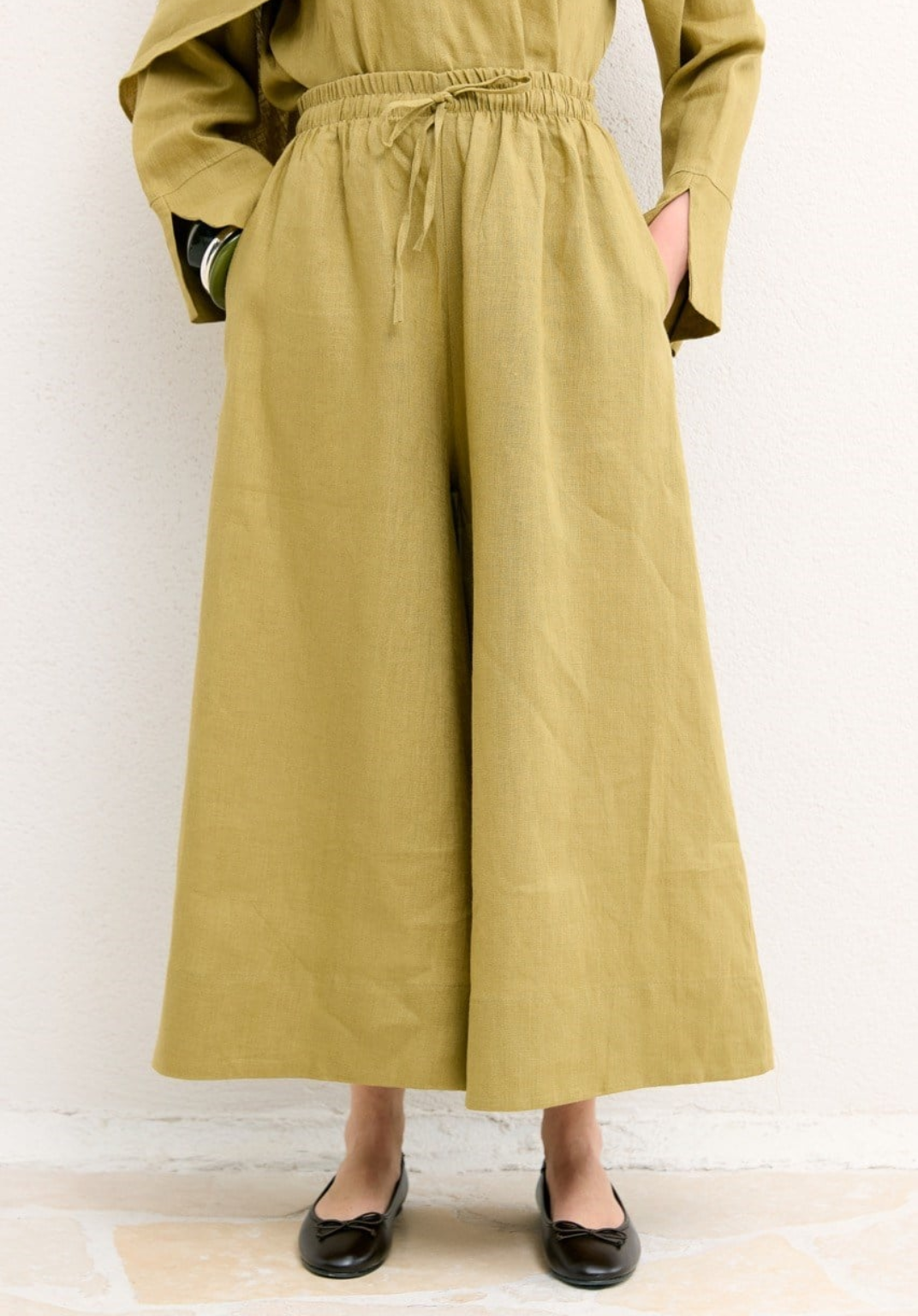 Hala Wide Leg Organic Linen Trousers – Olive