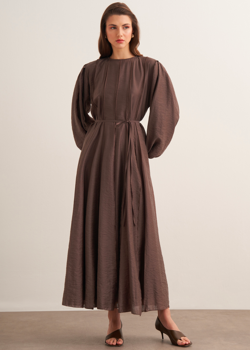 Maria Pintuck Detail Maxi Dress - Brown