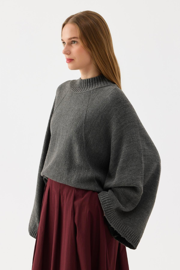 Tahira Sweater Grey