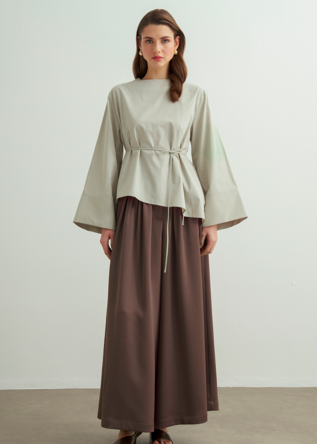 Anna Asymmetric Tie-Waist Poplin Blouse – Sage