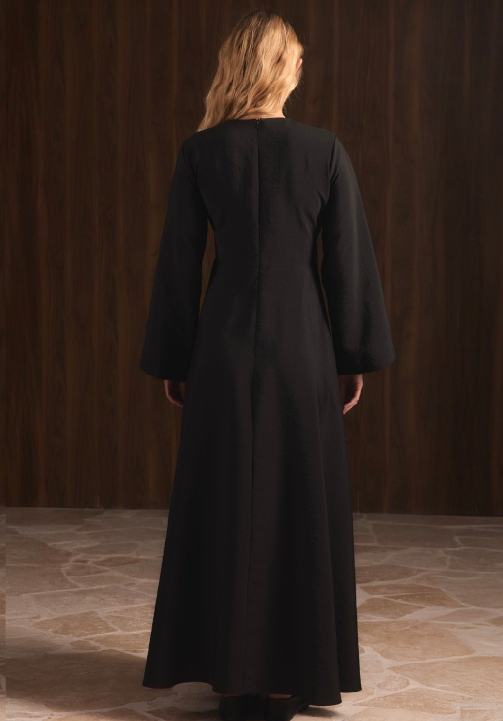 Zoya Brooch Maxi Dress Black
