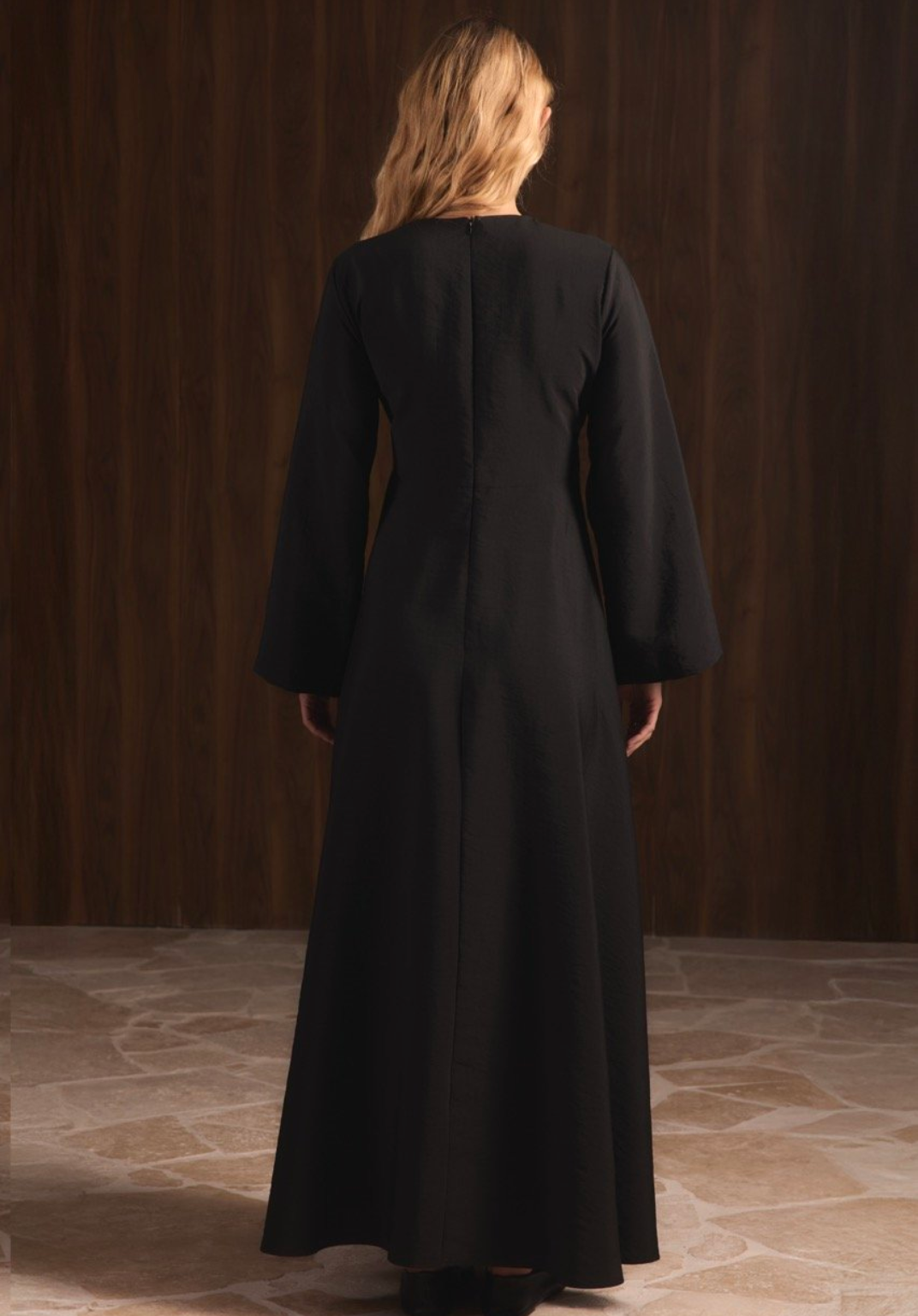 Zoya Brooch Maxi Dress Black