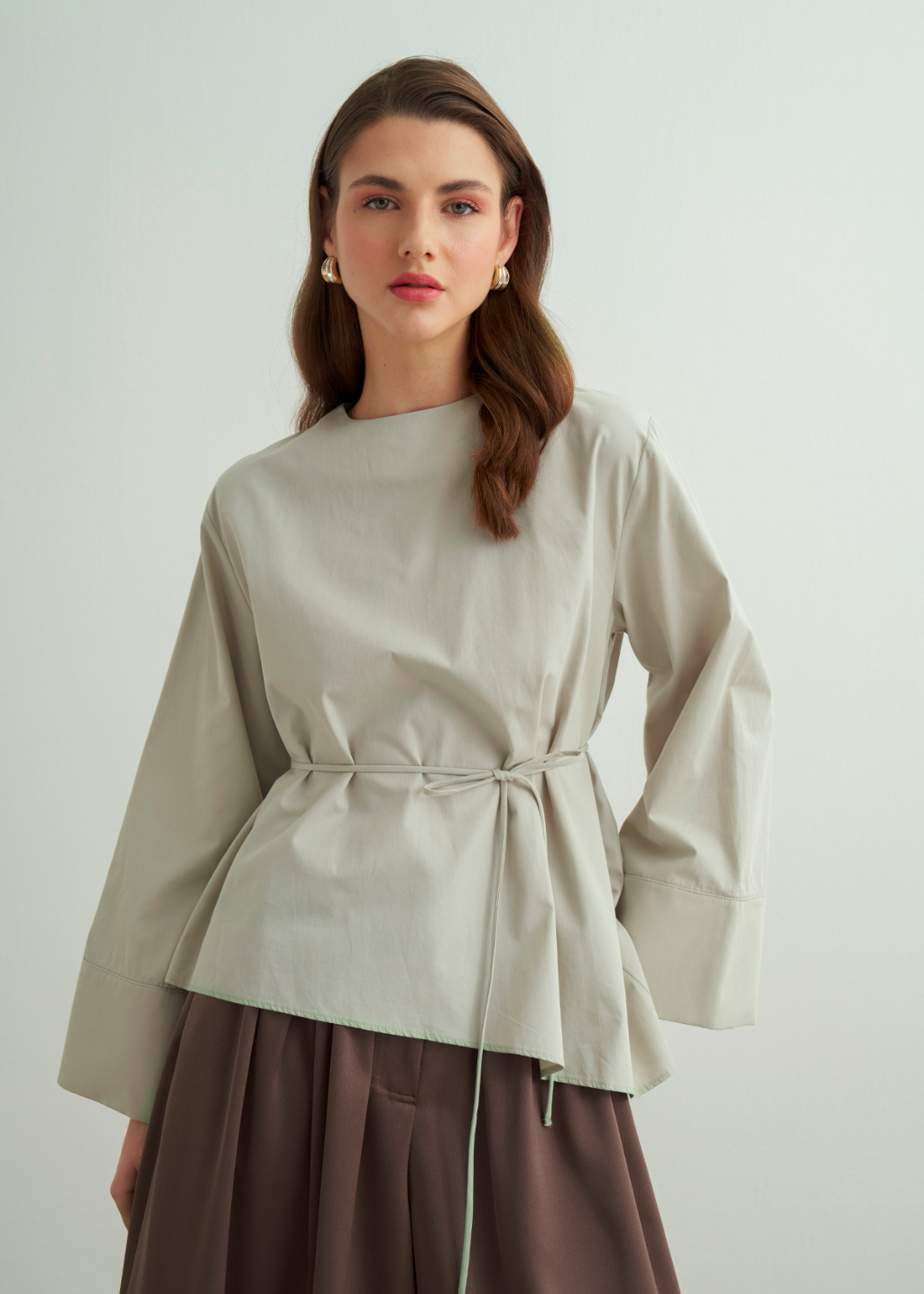 Anna Asymmetric Tie-Waist Poplin Blouse – Sage
