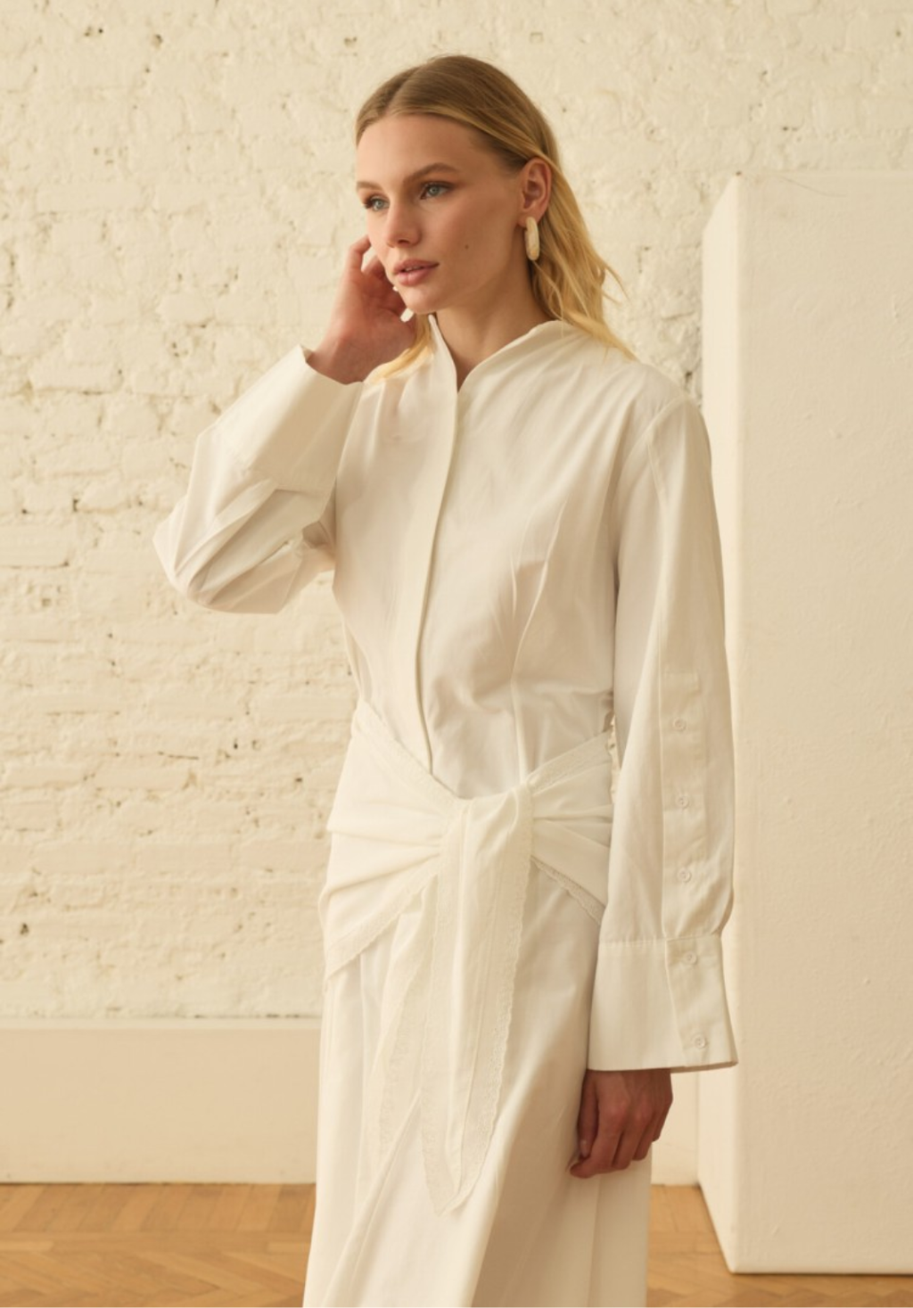 Ecru Dress with Detachable Scarf Accessory
