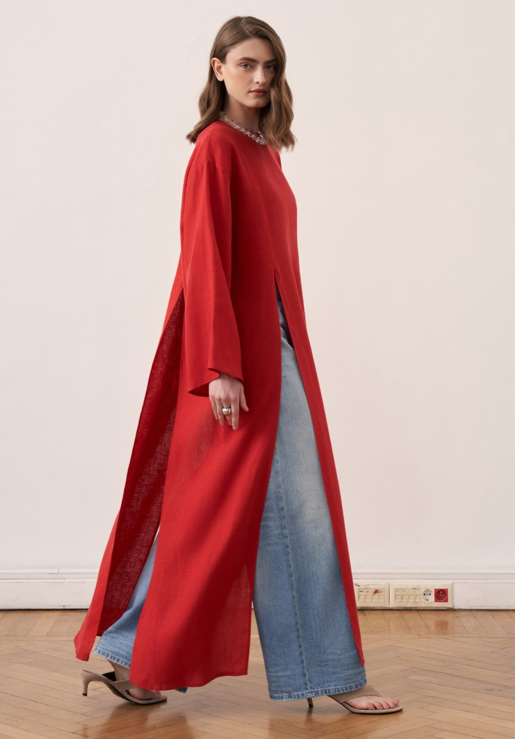 Sorayah Linen Blouse with Slit Detail - Red