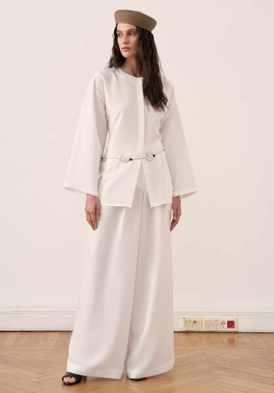 Arwa Trouser Co-ord - White