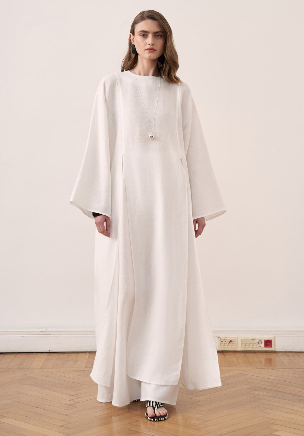 Sorayah Linen Blouse with Slit Detail - White