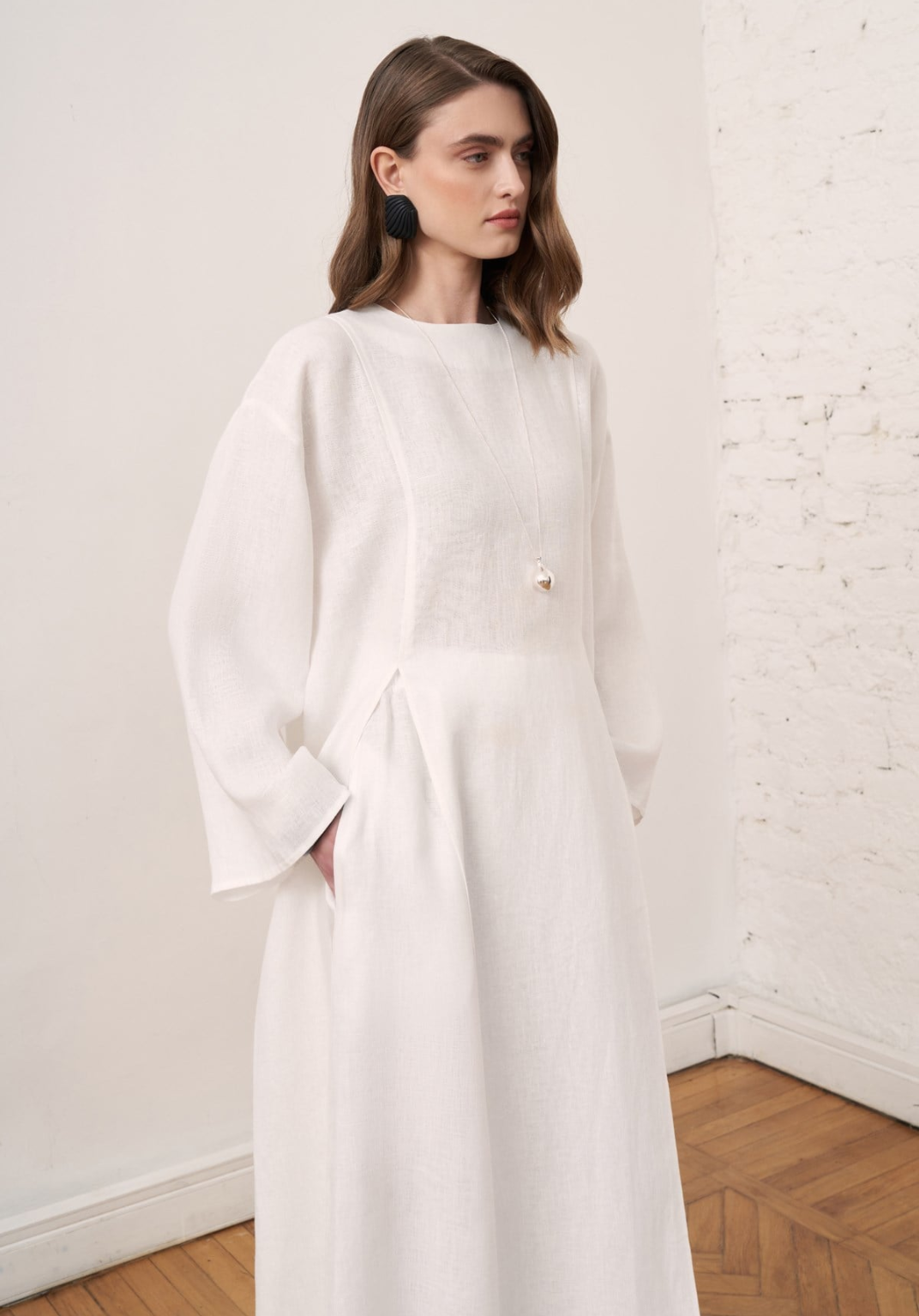 Sorayah Linen Blouse with Slit Detail - White