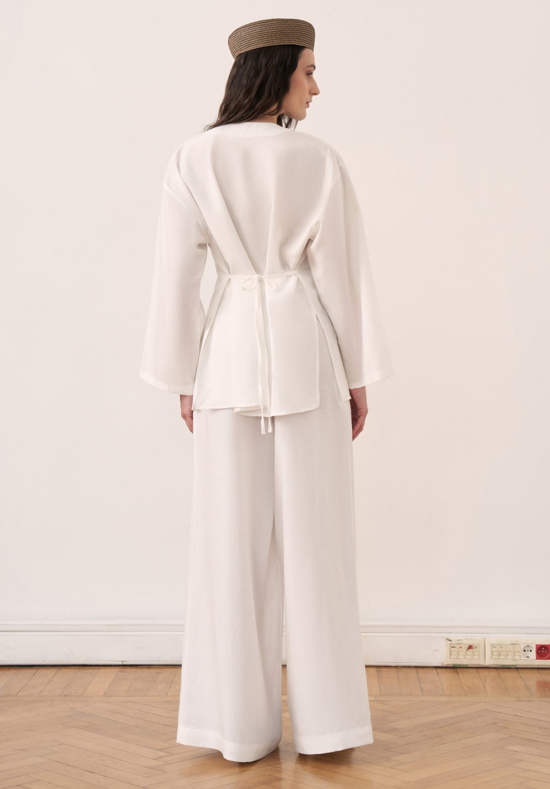 Arwa Trouser Co-ord - White