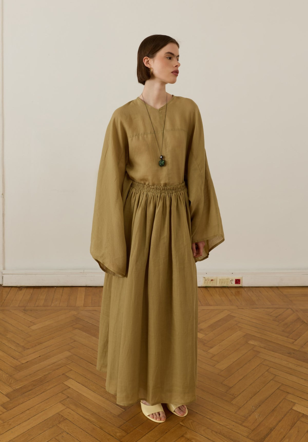 Lila Rami Skirt Co-Ord Olive Green