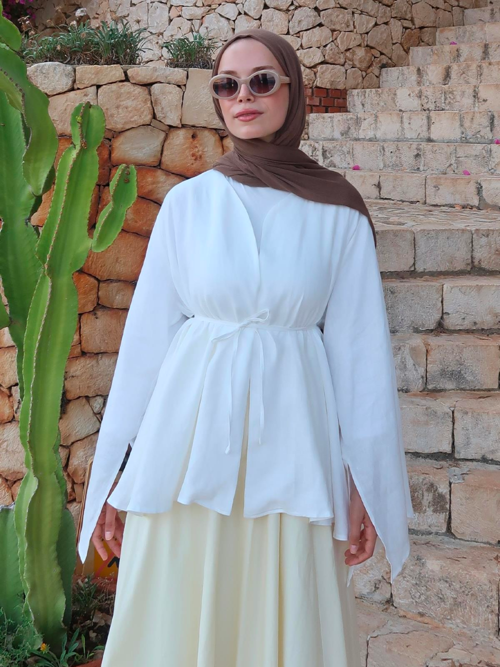 Noir Kimono White