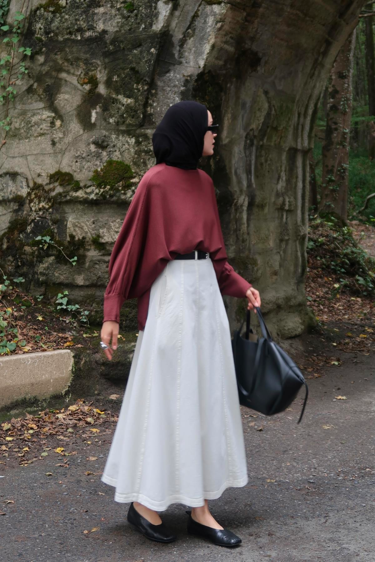 Thia Skirt White