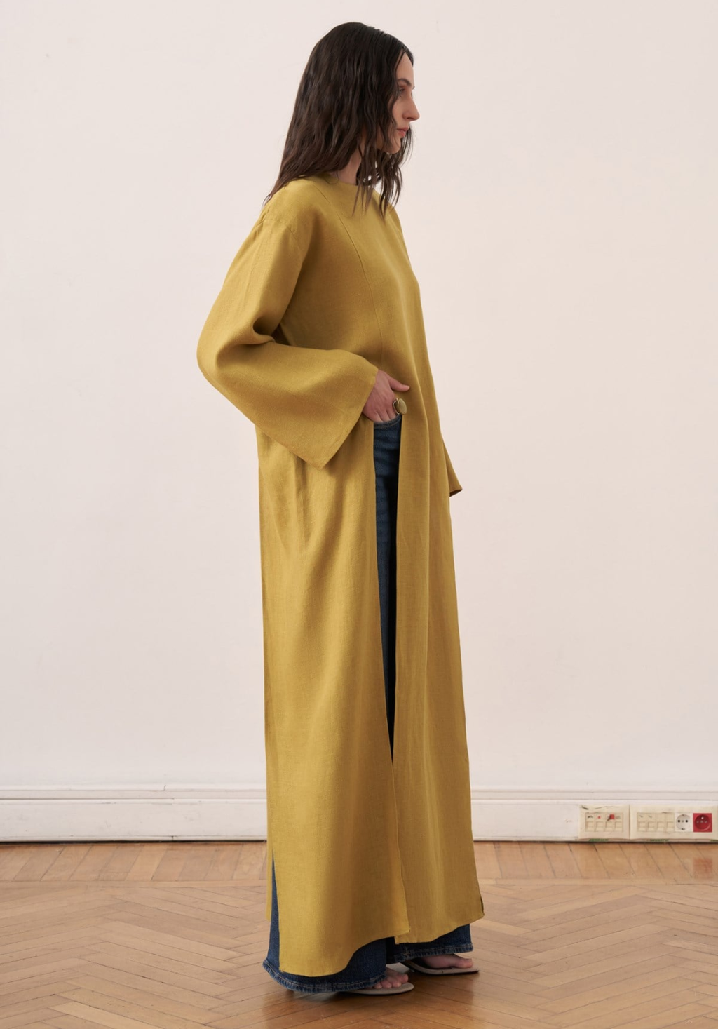 Sorayah Linen Blouse with Slit Detail - Olive