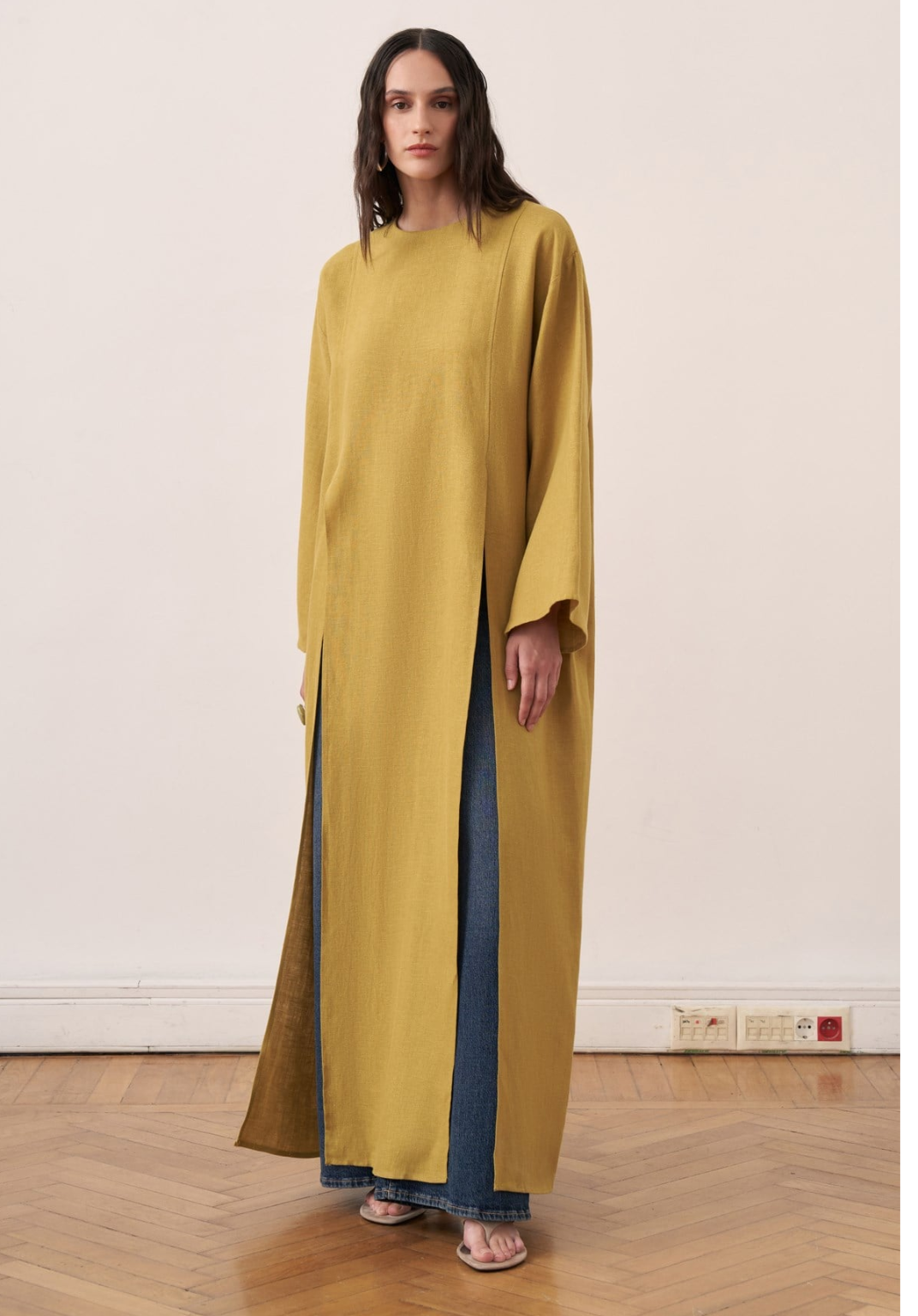 Sorayah Linen Blouse with Slit Detail - Olive