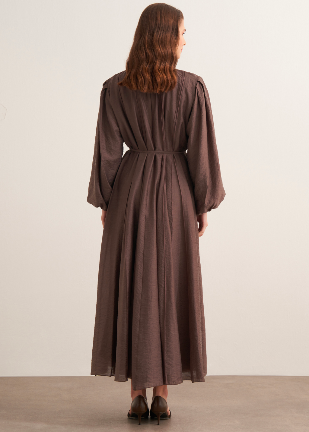 Maria Pintuck Detail Maxi Dress - Brown
