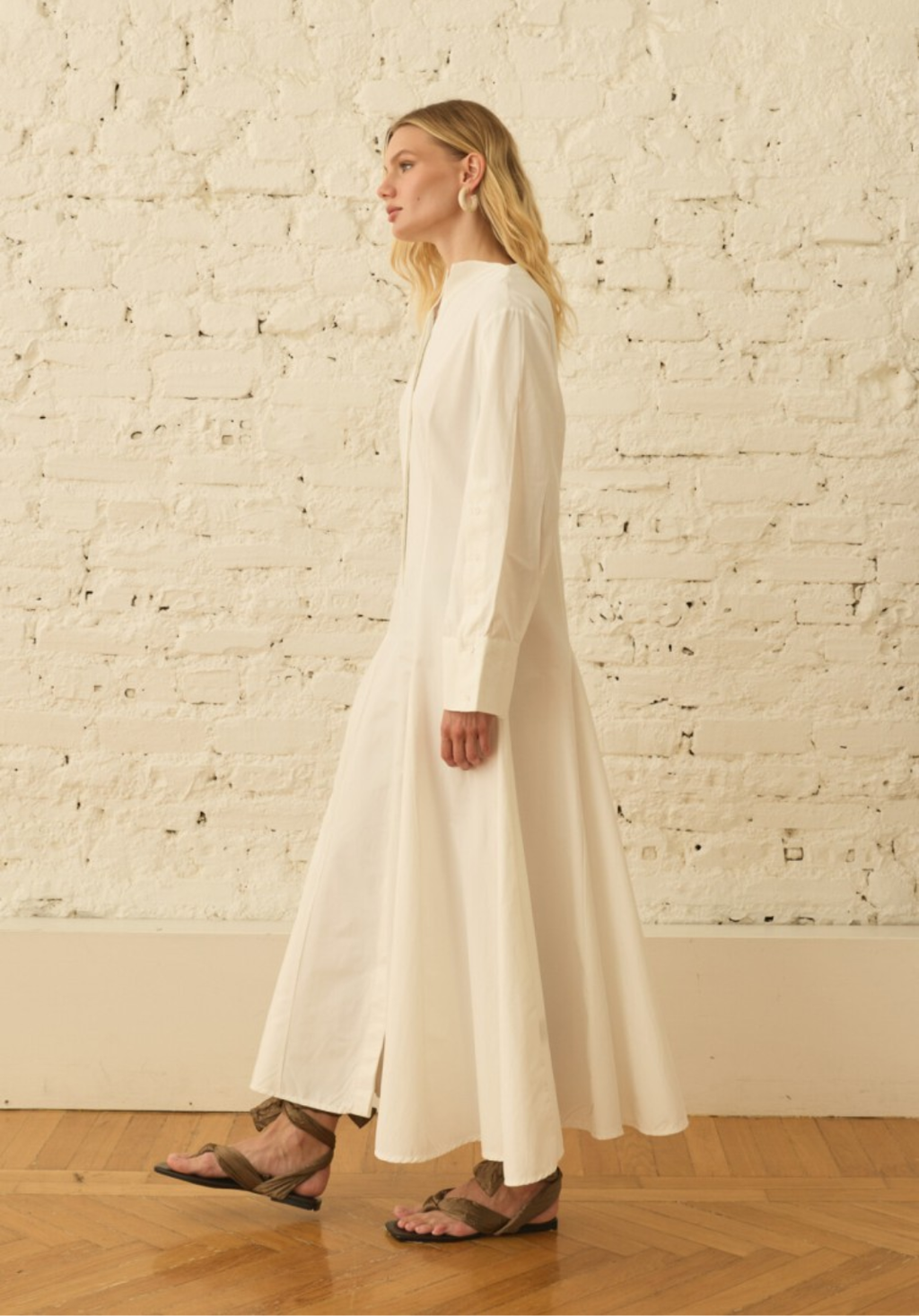Ecru Dress with Detachable Scarf Accessory