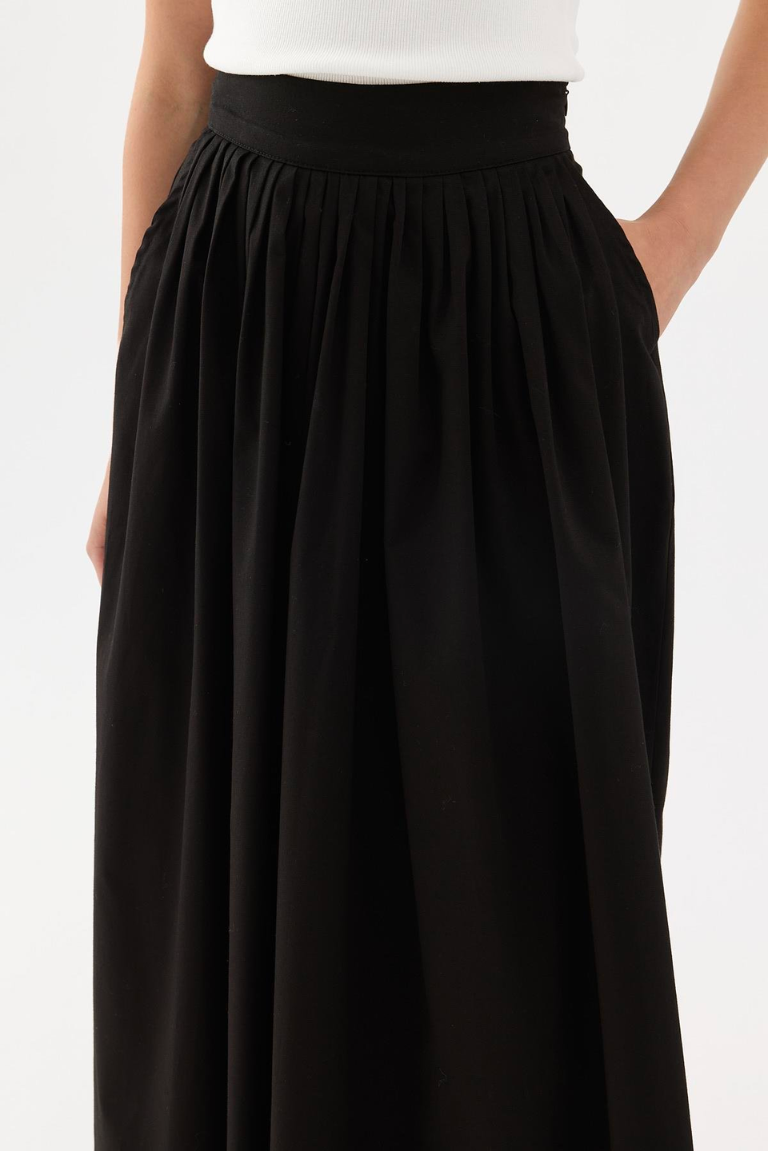 Black Fever Pleated Skirt