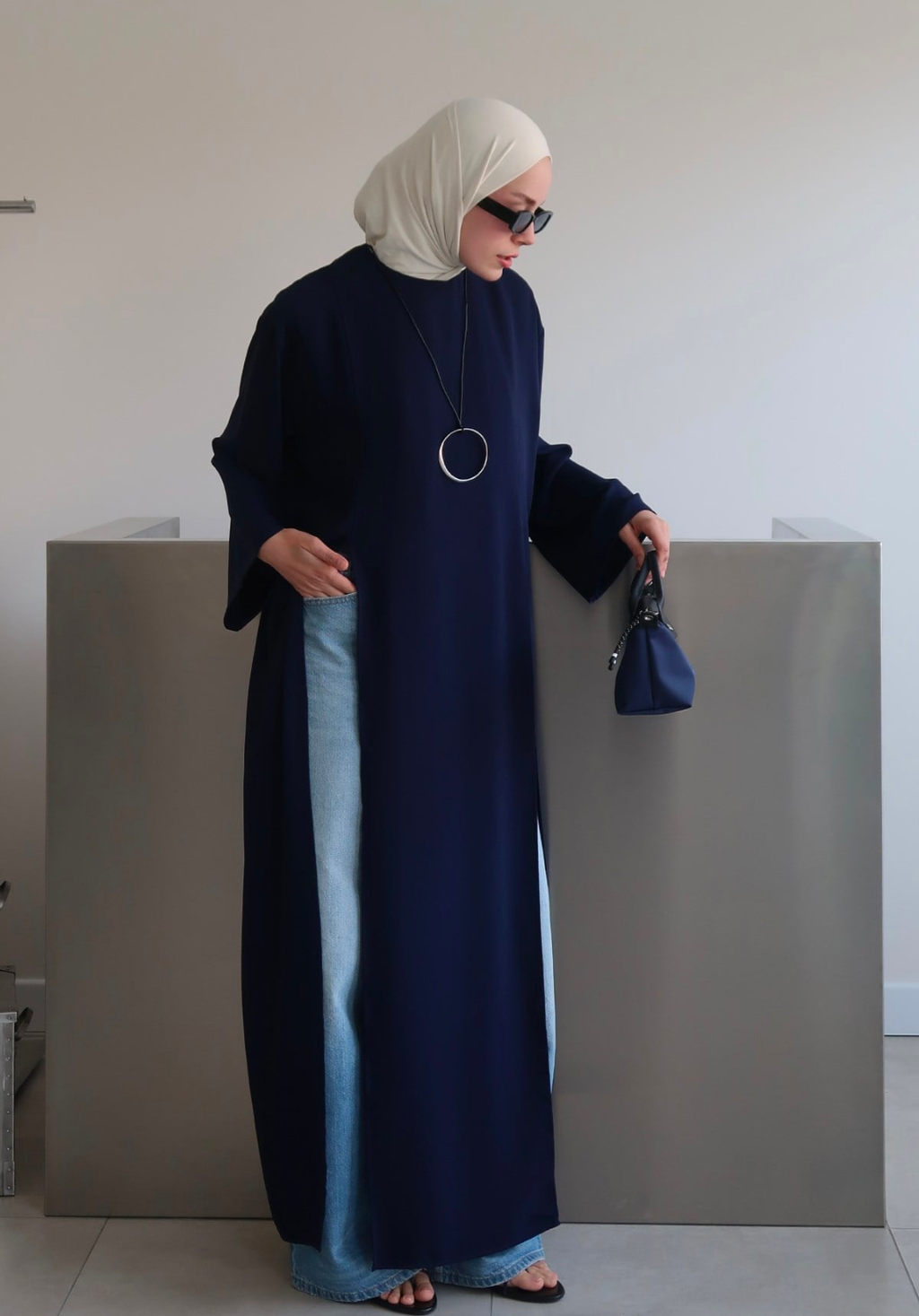 Sorayah Blouse with Slit Detail Navy