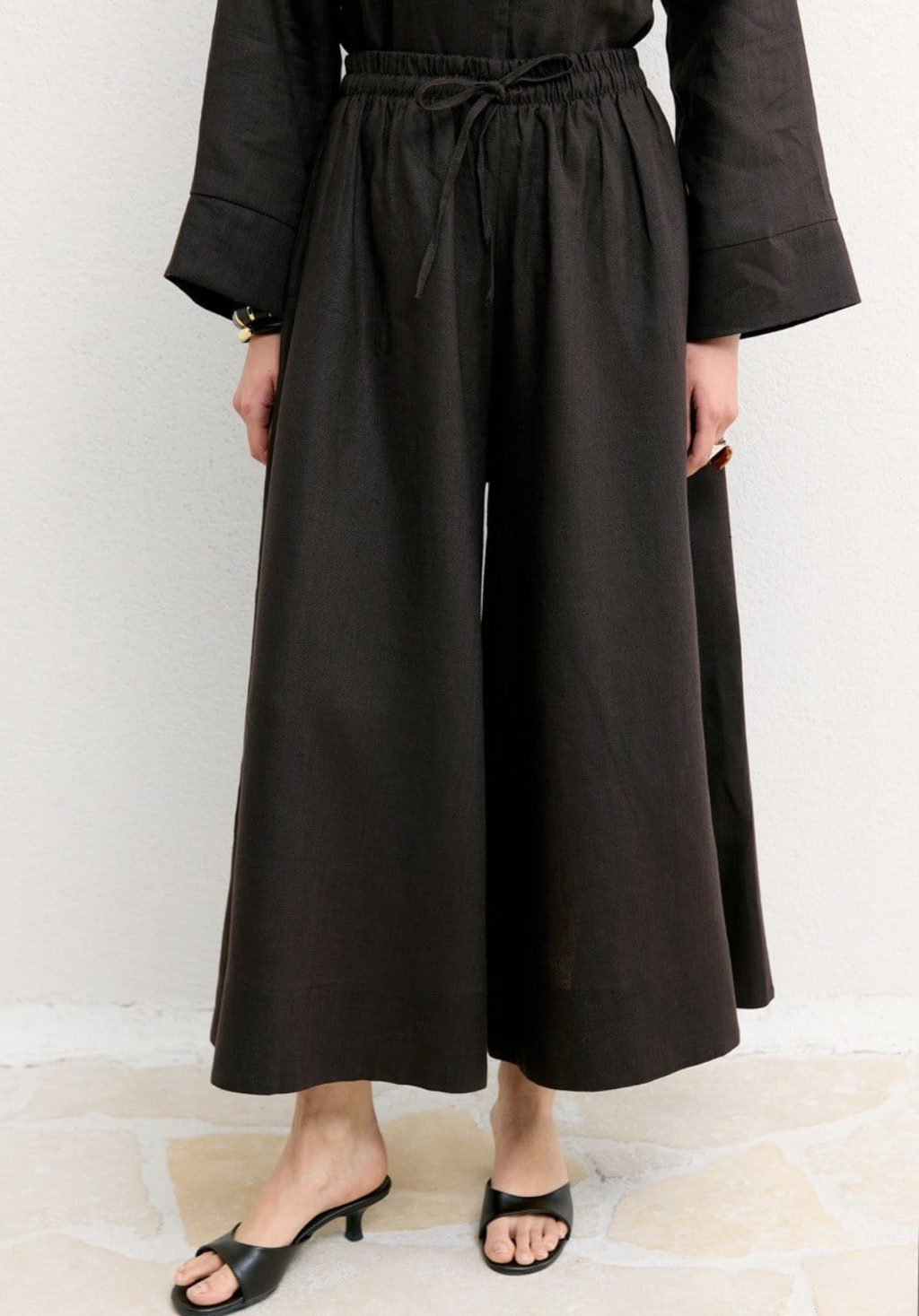 Hala Wide Leg Organic Linen Trousers – Brown