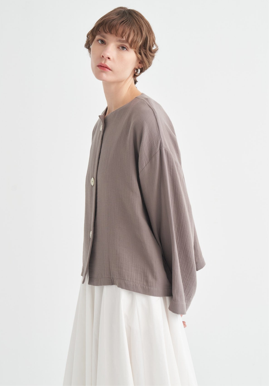 Cleo Mother-of-Pearl Buttoned Muslin Jacket Anthracite