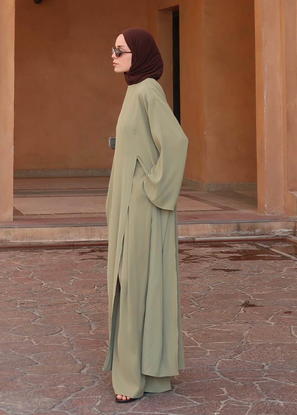 Sorayah Blouse with Slit Detail Olive