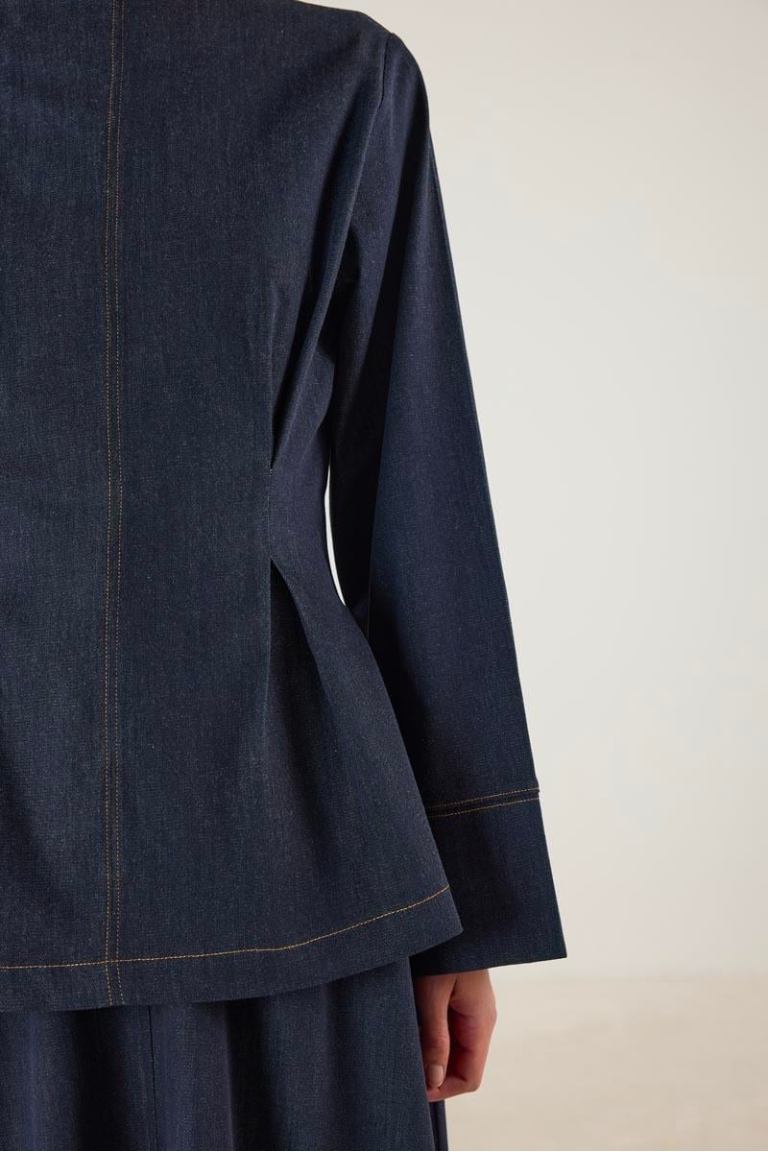 Crew Neck Pleated Denim Blouse – Navy