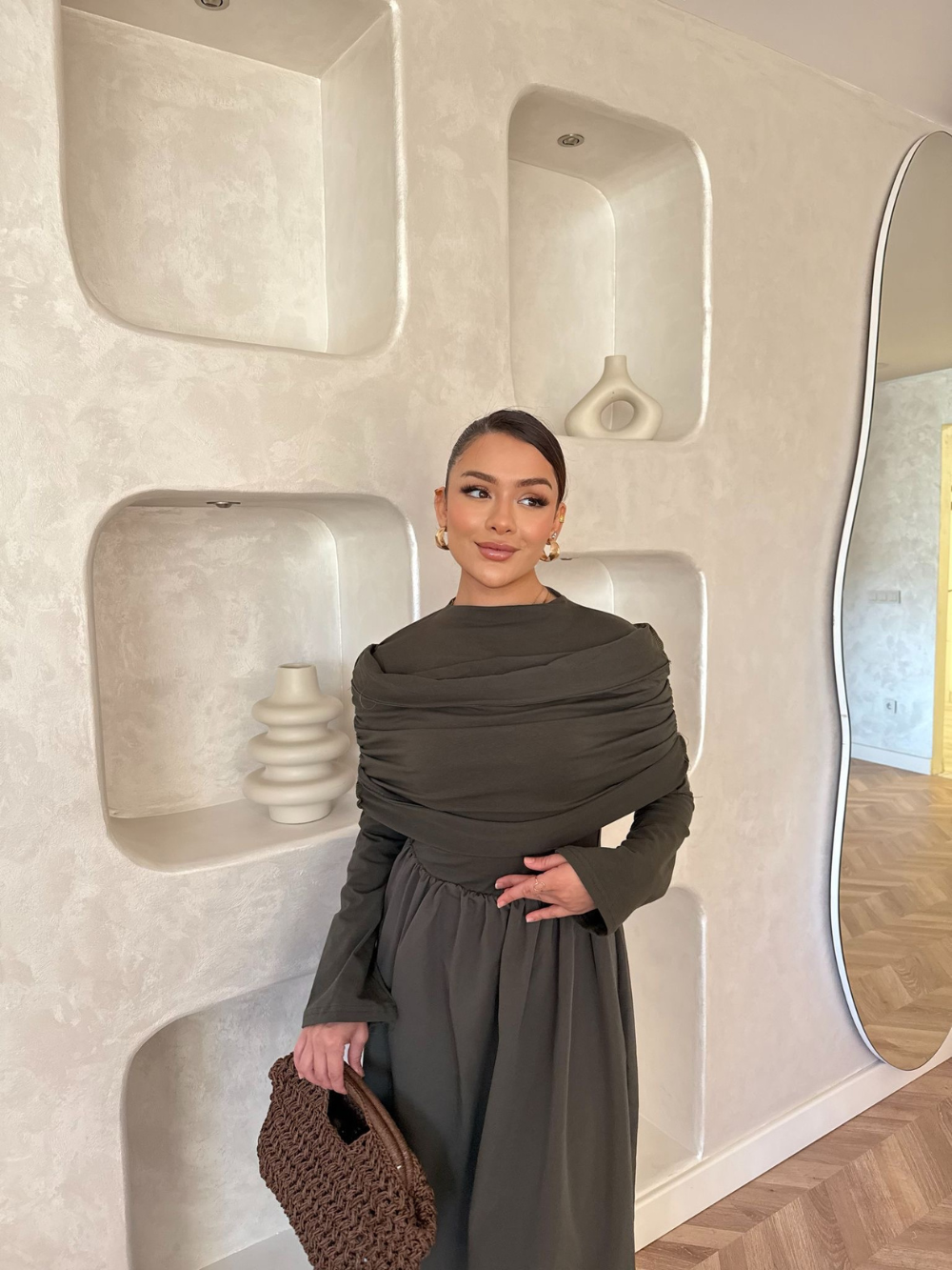 Hanna Dress with Collar Detail Khaki