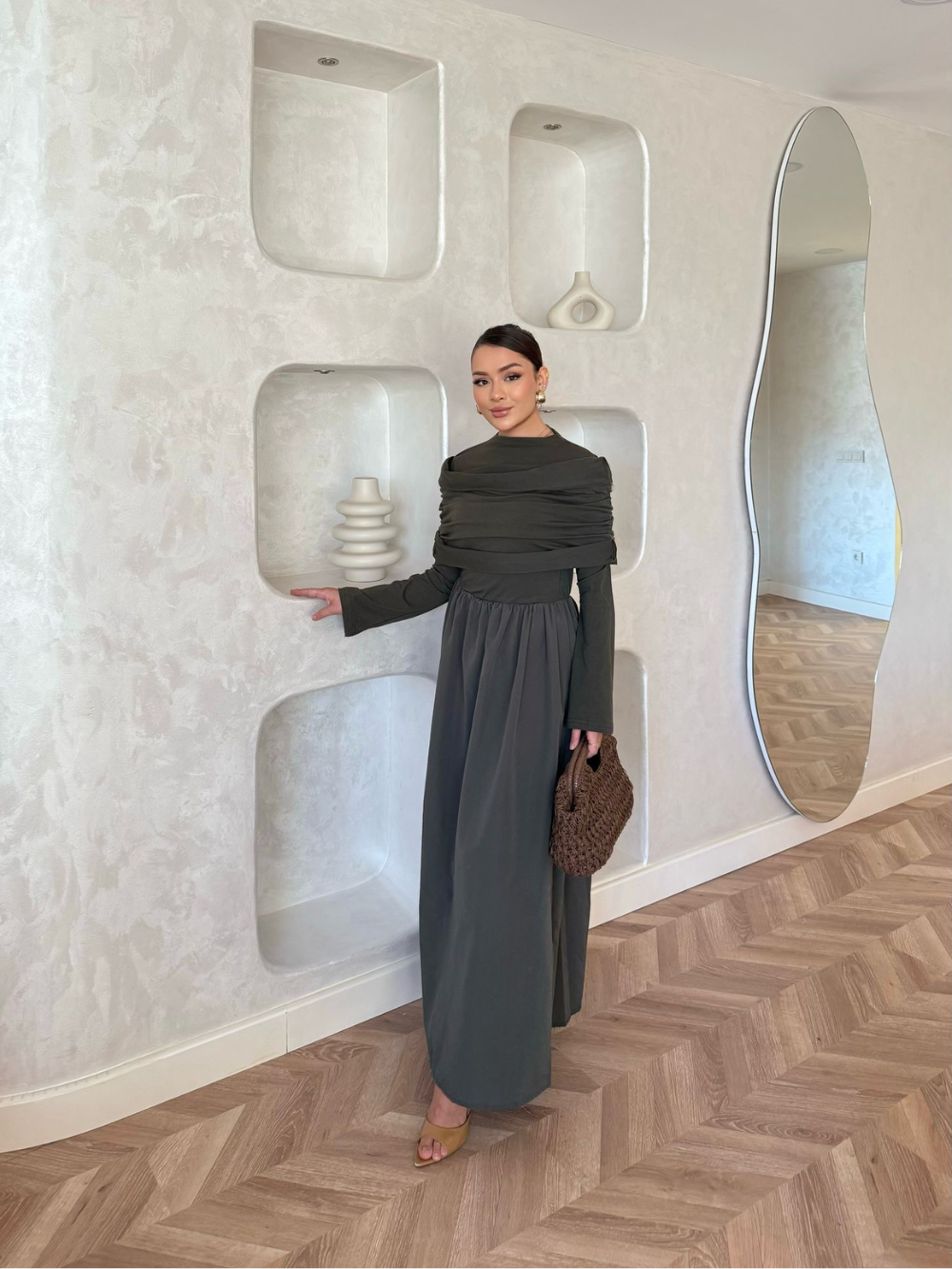 Hanna Dress with Collar Detail Khaki