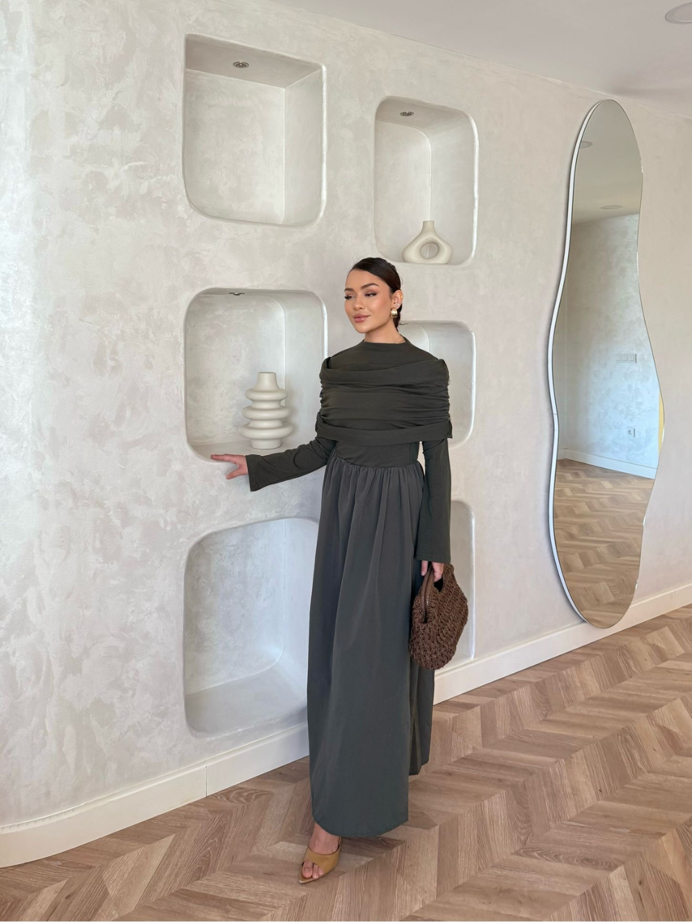 Hanna Dress with Collar Detail Khaki