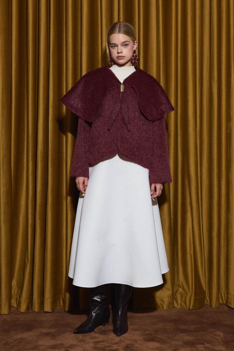 Seraphine Wide Collar Short Fur - Burgundy