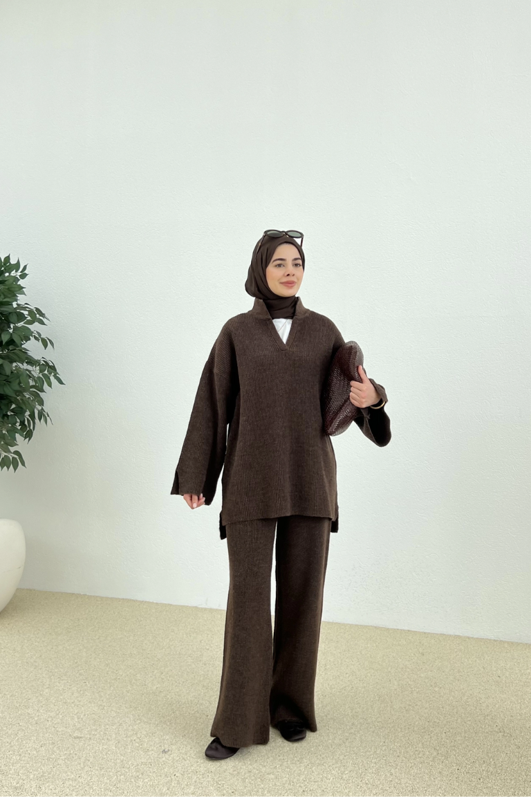 Polo Collar Knit Trouser Co-ord Brown